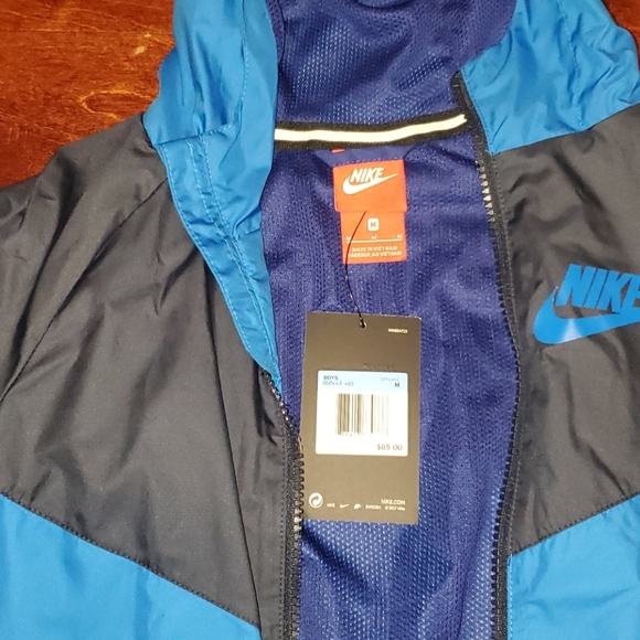 To small - Picture 2 of 3